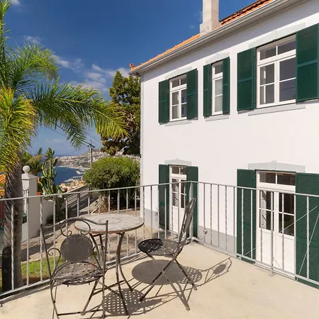 Casa Trollis By Madeira * Фуншал