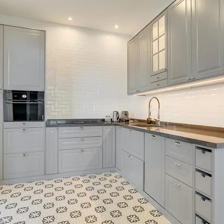 Casa Trollis By Madeira * Funchal (Madeira)